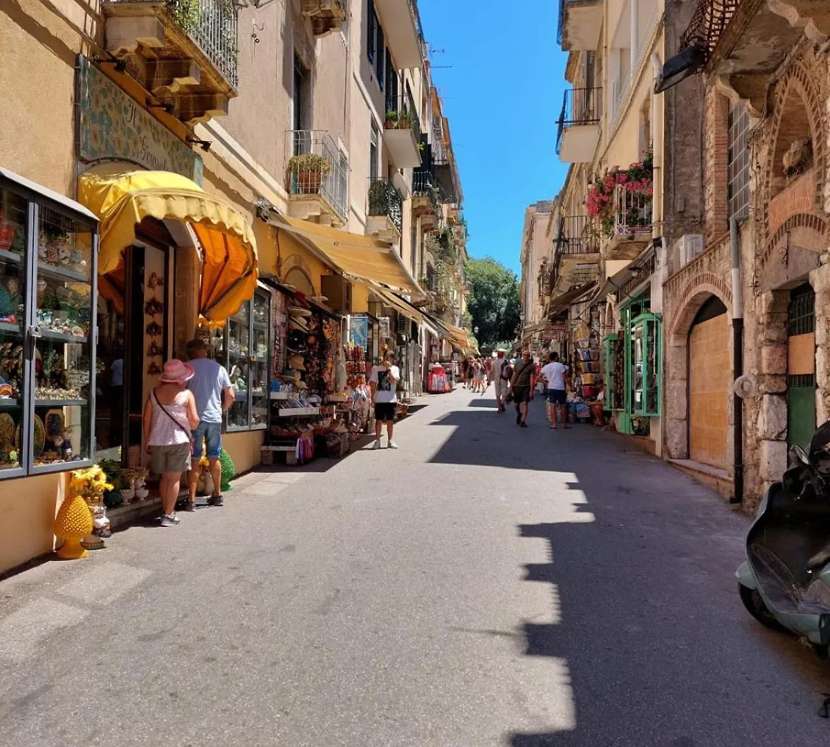 Al Teatro Antico Rooms & House Taormina Apartamento